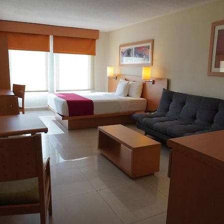 City Express By Marriott Mazatlan Exterior photo