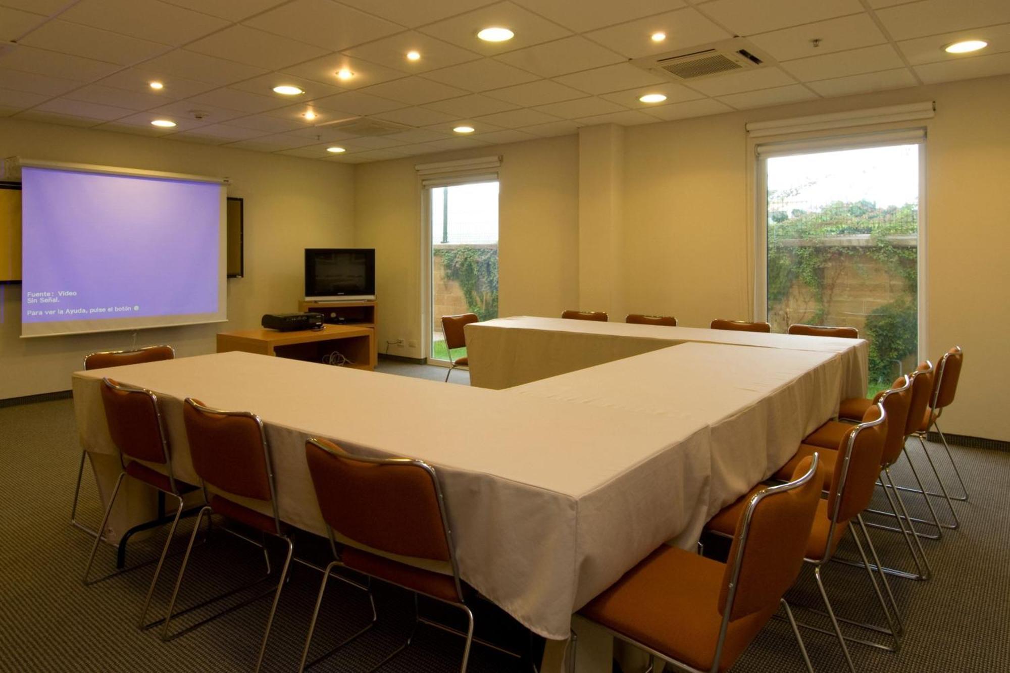 City Express By Marriott Mazatlan Exterior photo