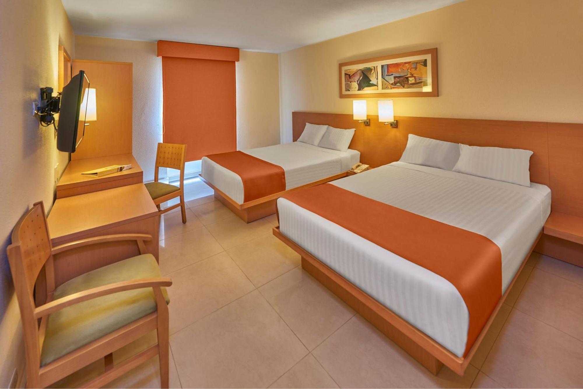 City Express By Marriott Mazatlan Exterior photo