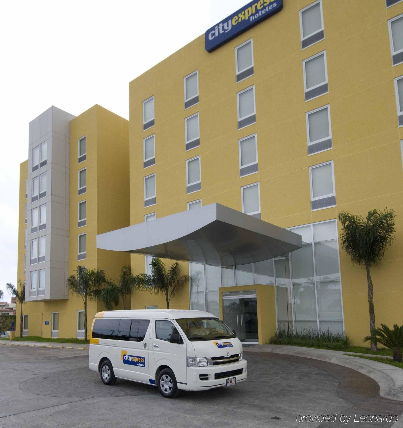 City Express By Marriott Mazatlan Hotel Exterior photo