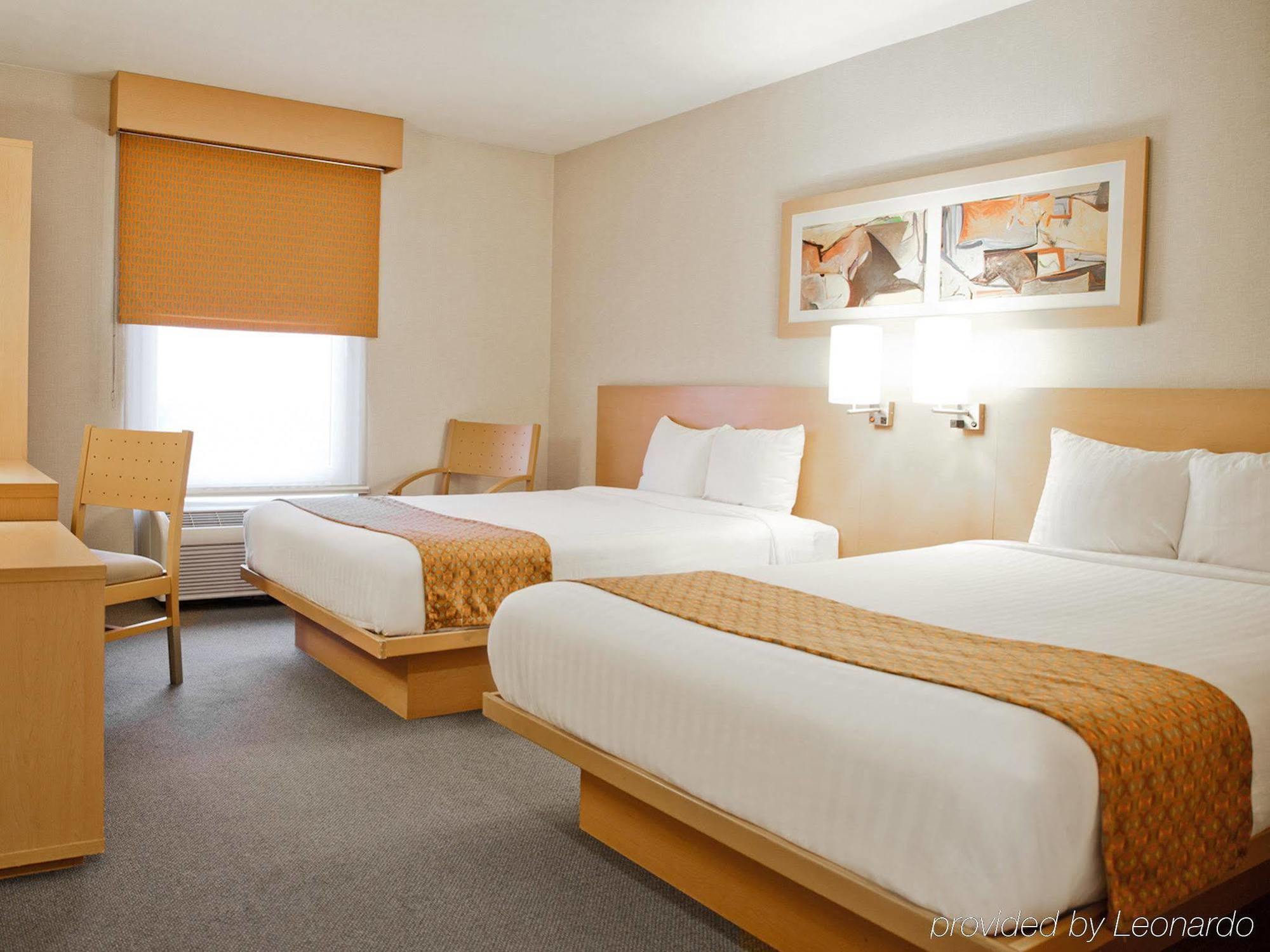 City Express By Marriott Mazatlan Exterior photo
