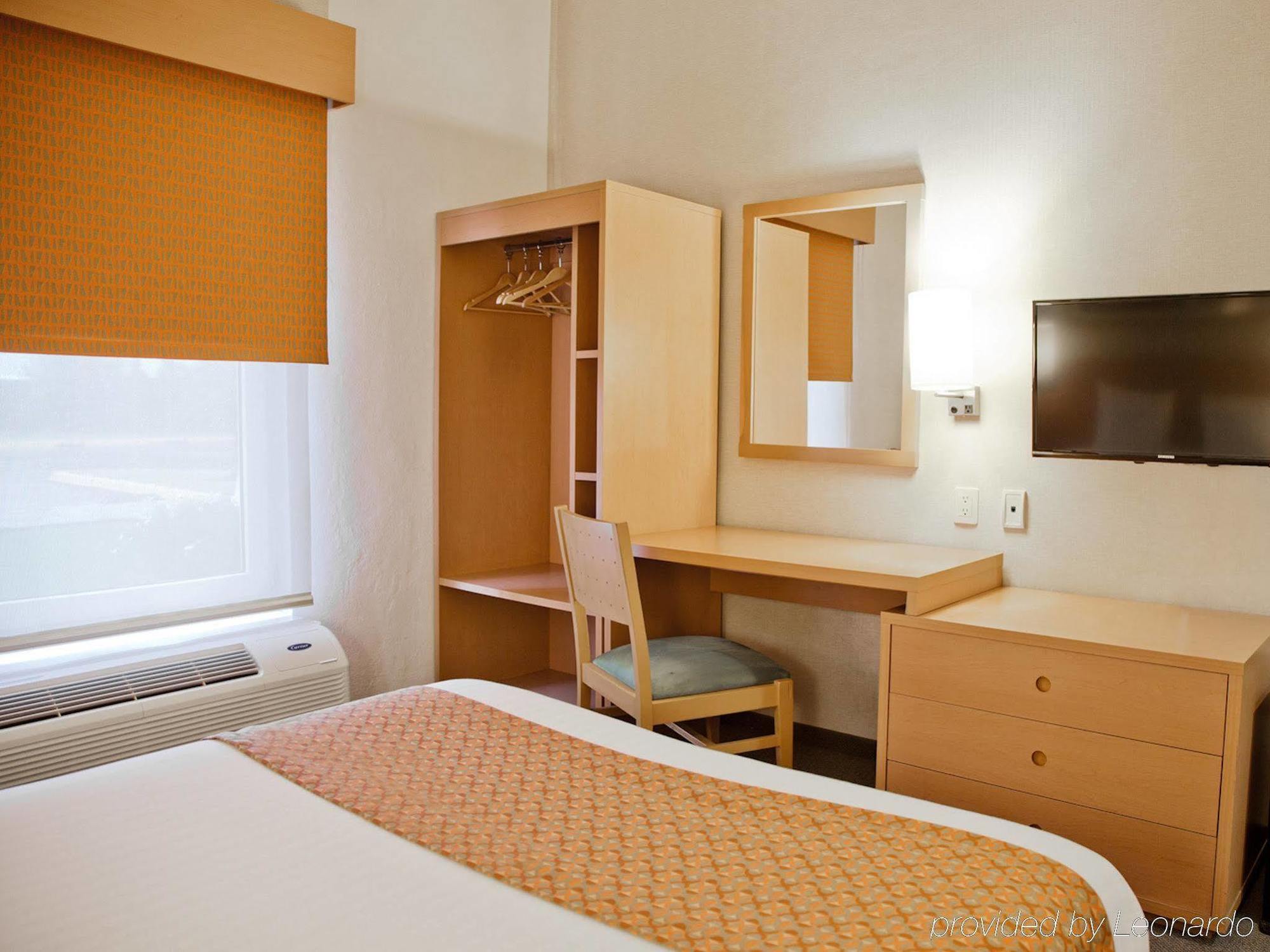City Express By Marriott Mazatlan Exterior photo
