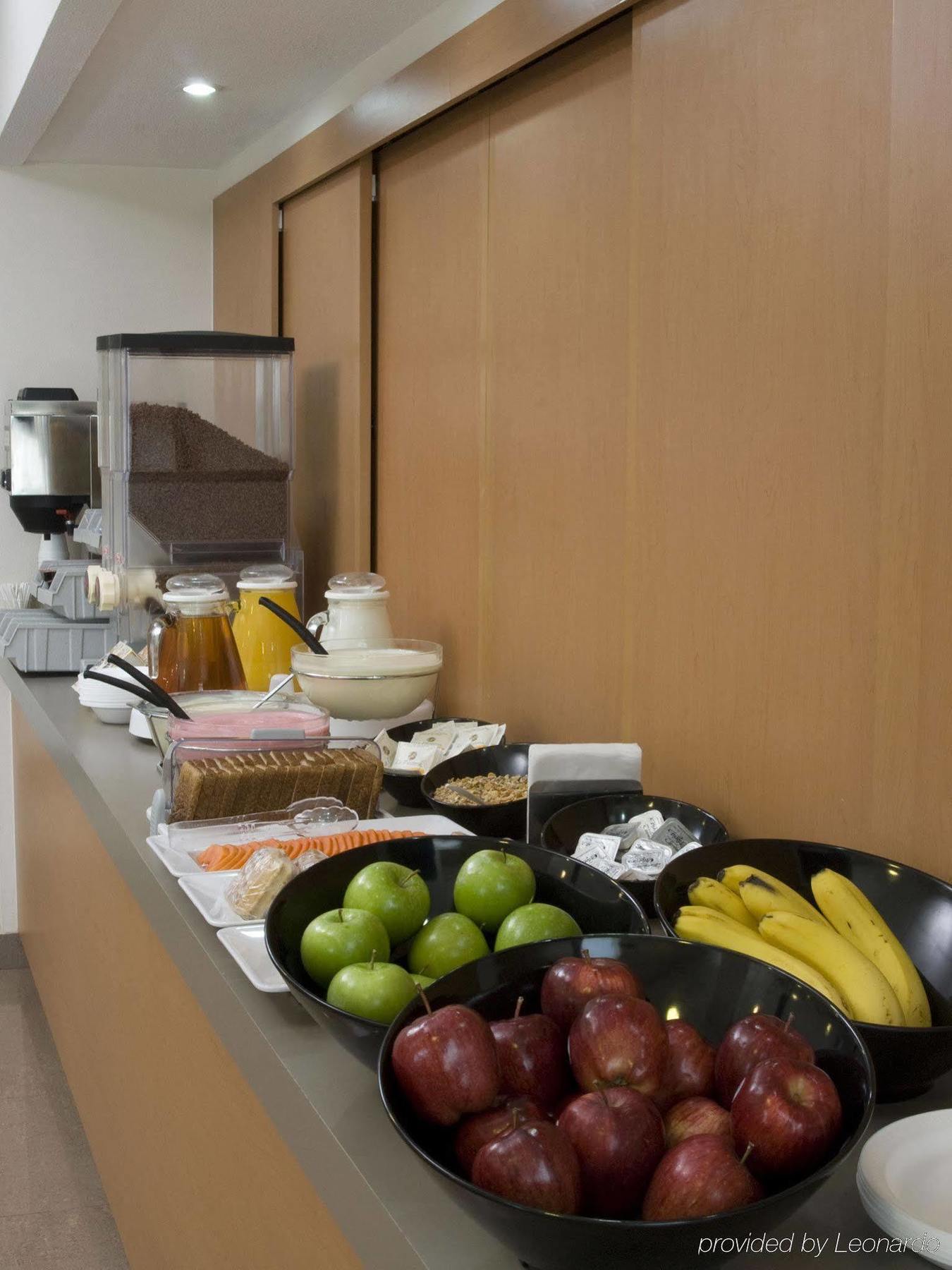City Express By Marriott Mazatlan Exterior photo
