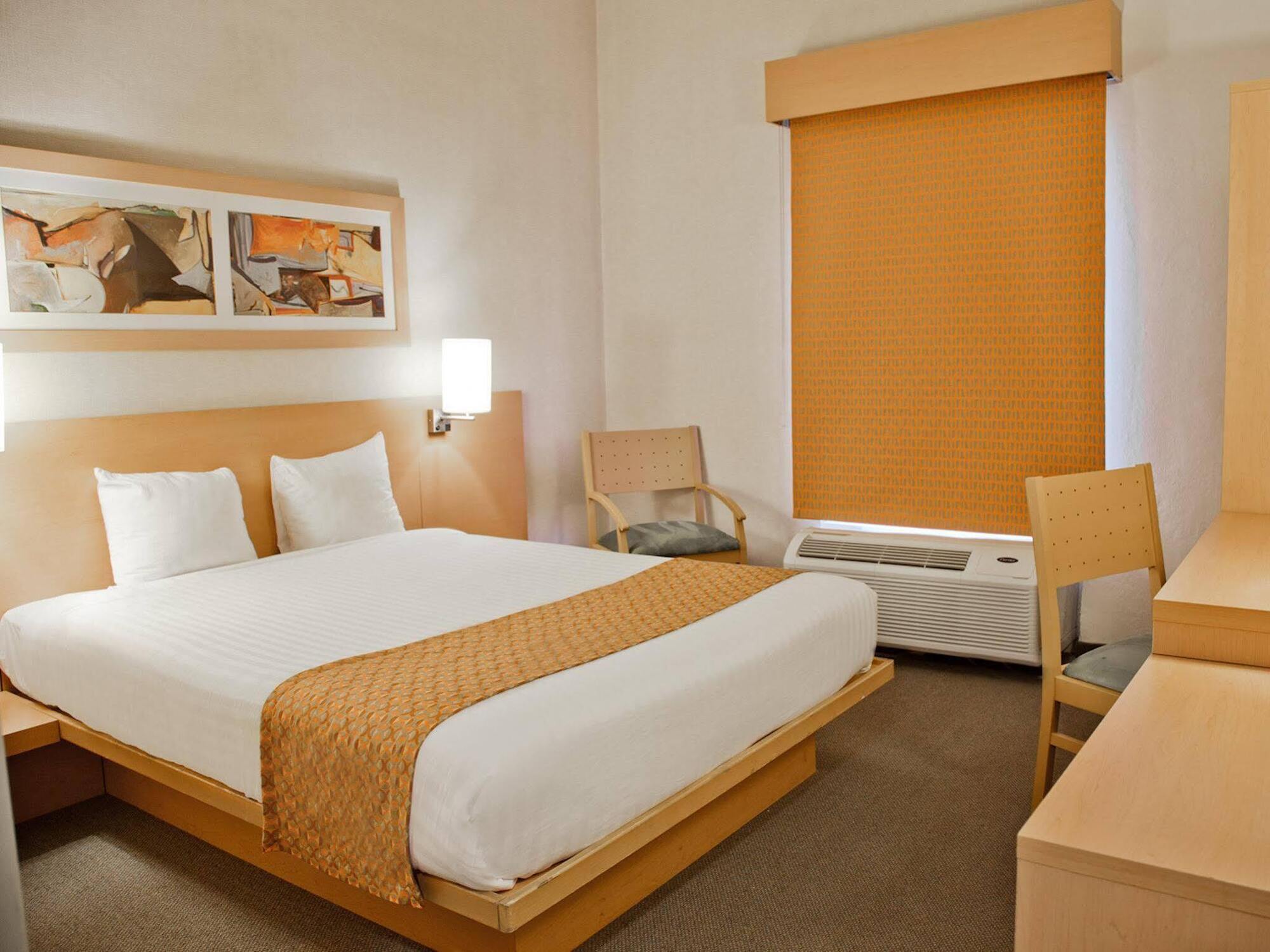 City Express By Marriott Mazatlan Exterior photo